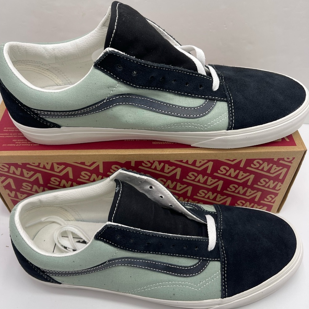 Vans Men’s Old Skool
Basics Gray Mist
VN000D7ZM8I Sneakers - Picture 4 of 16